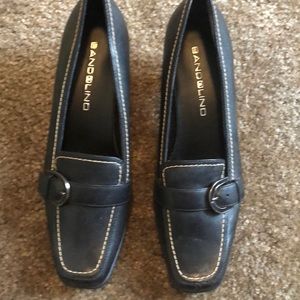 Bandolino Kitten Heels